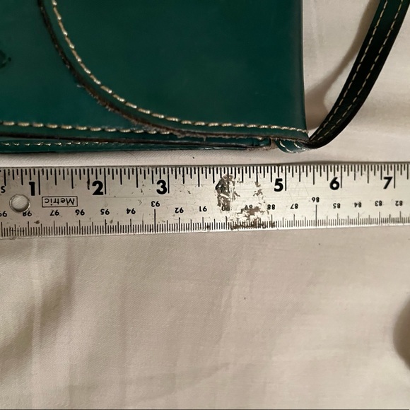 Patricia Nash crossbody handbag - Picture 3 of 4